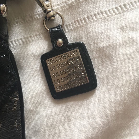 SOLD Black crossbody Solo Soprani purse - Picture 5 of 5